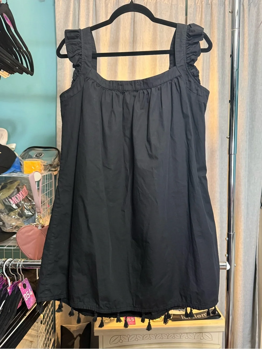 Vineyard Vines Ruffle Strap Tassel Dress Size Large - Picture 3 of 4